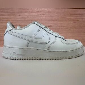 Nike Air Force 1 Triple White Mens 7